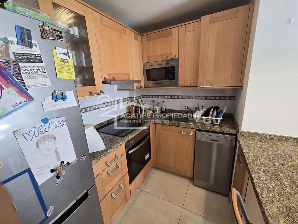 2 soveværelse Lejlighed til salg i Arrecife med garage - € 249.000 (Ref: 10097411)