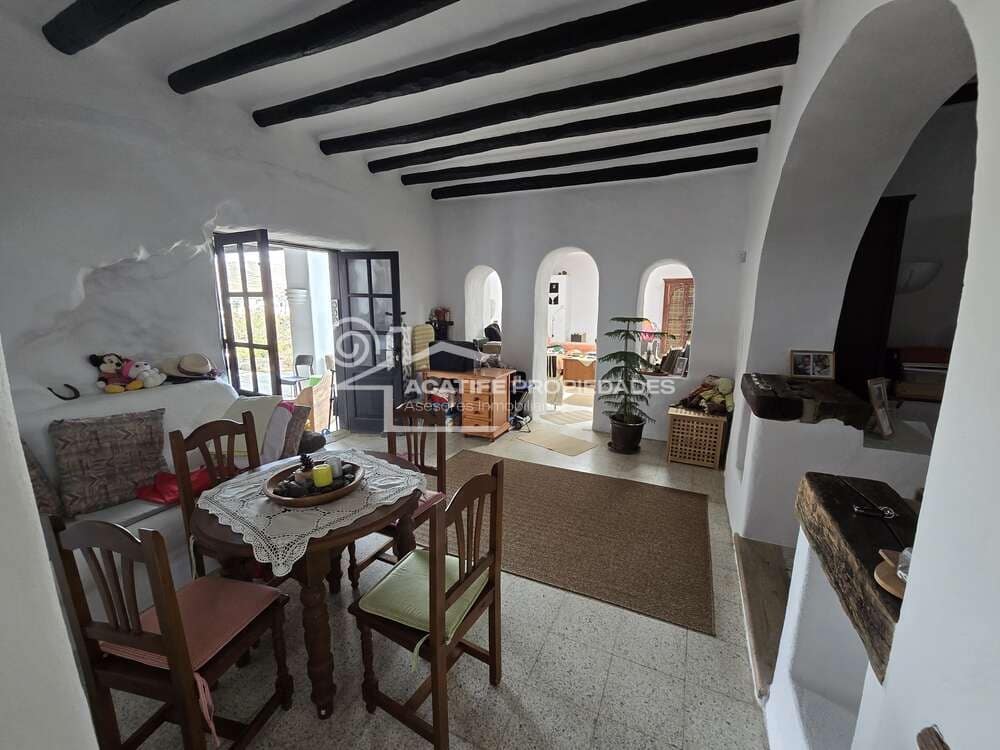 1 soverom Finca/Herregård til salgs i Yaiza - € 640 000 (Ref: 10157163)