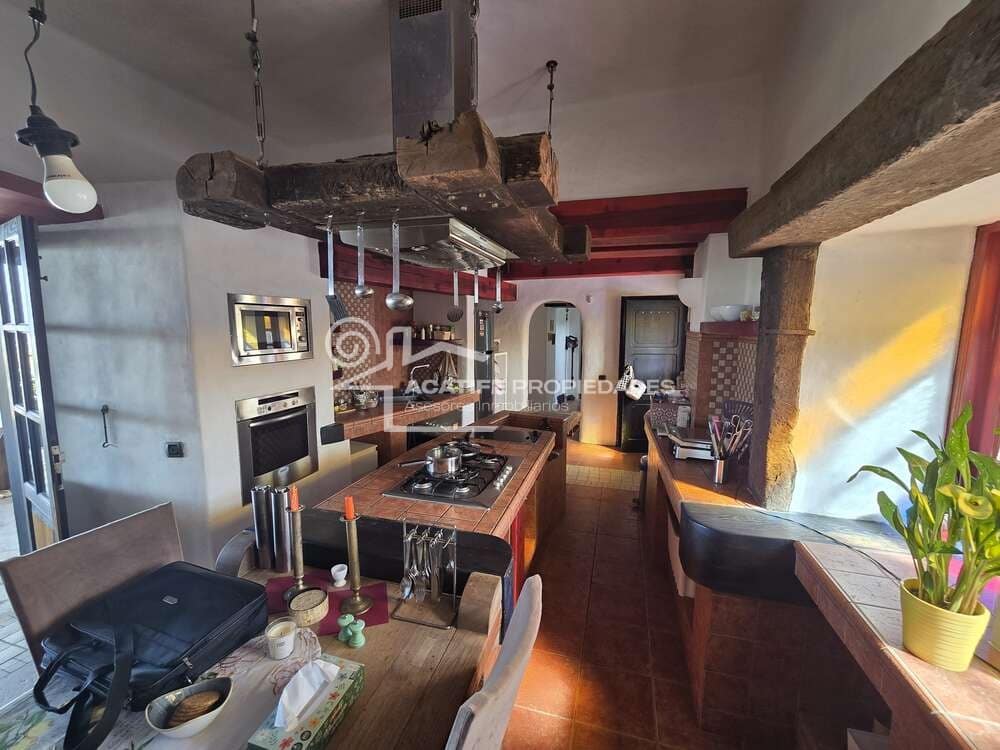 1 soverom Finca/Herregård til salgs i Yaiza - € 640 000 (Ref: 10157163)