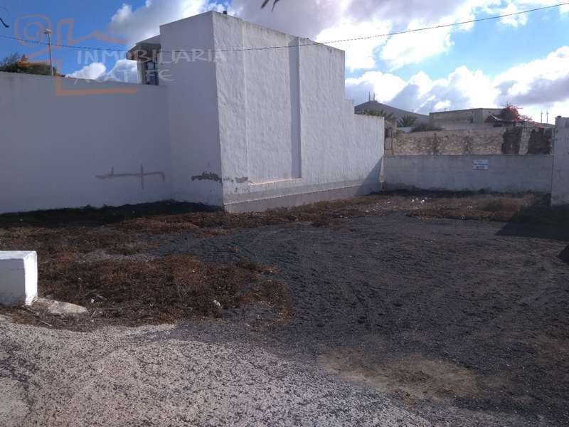 Bauplatz zu verkaufen in San Bartolome - 190.000 € (Ref: 5926604)