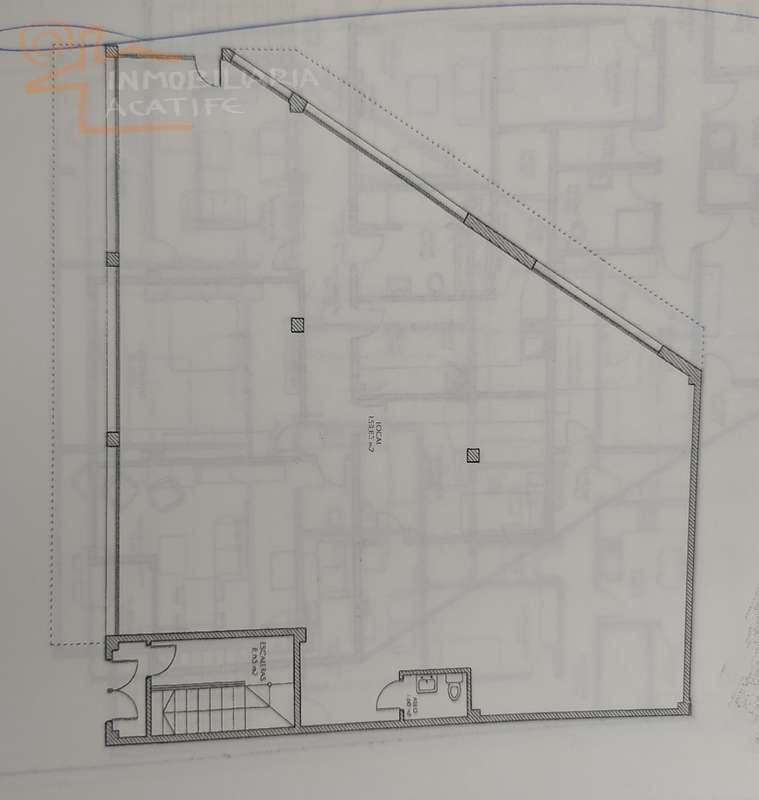 Commercieel te koop in Arrecife - € 300.000 (Ref: 7773837)