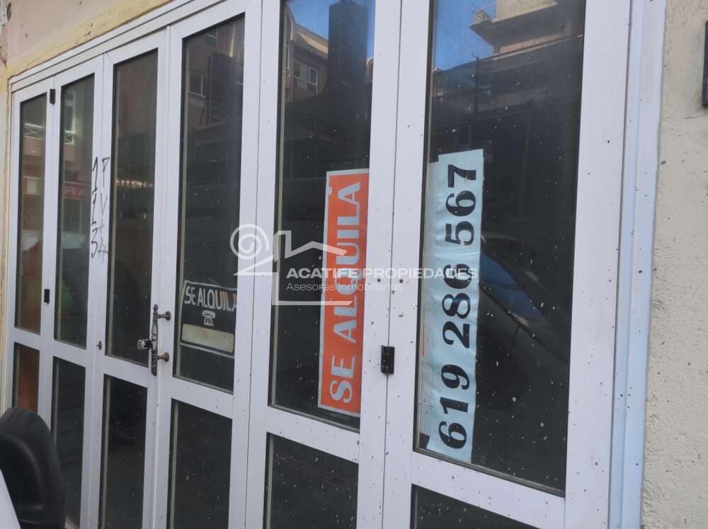 Erhverv til leje i Arrecife - € 1.200 (Ref: 8422756)