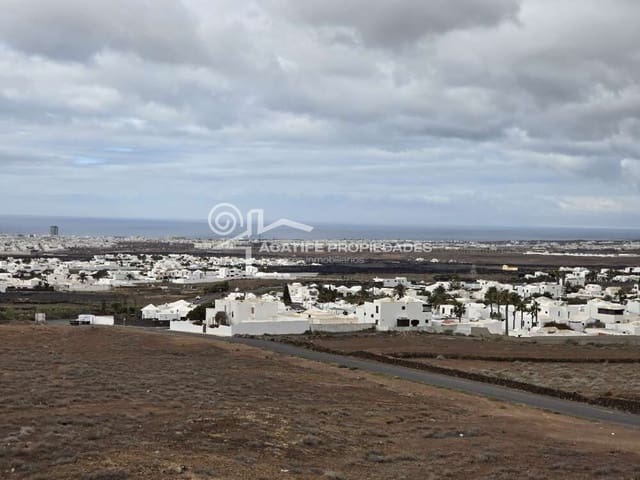 3 quarto Moradia Geminada para venda em Tahiche, Teguise - 530 000 € (Ref: 8883937)