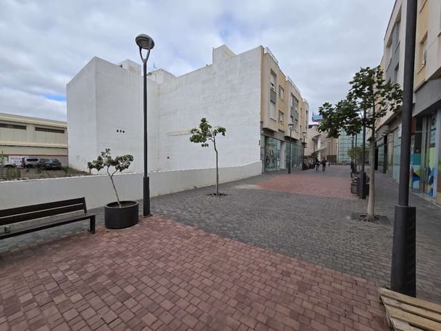 Tontti myytävänä paikassa Arrecife - 260 000 € (Ref: 8896039)