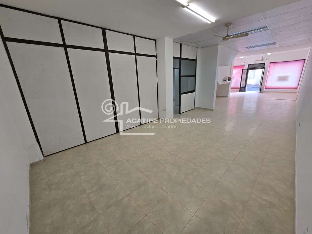 Erhverv til salg i Arrecife - € 158.000 (Ref: 9108368)