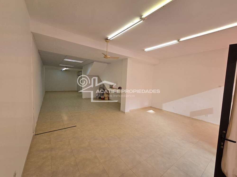 Erhverv til salg i Arrecife - € 158.000 (Ref: 9108368)