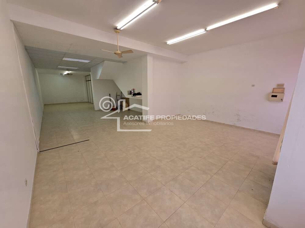 Kommersiell til salgs i Arrecife - € 150 000 (Ref: 9108368)