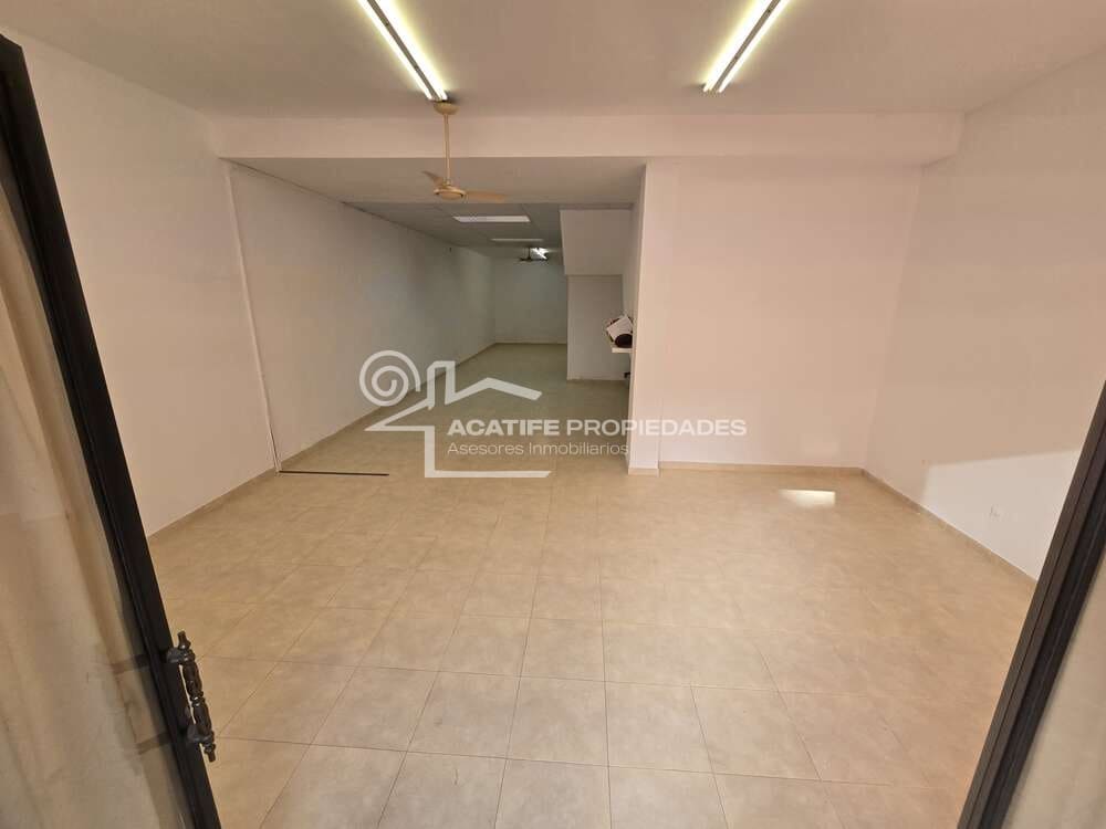 Kommersiell til salgs i Arrecife - € 150 000 (Ref: 9108368)