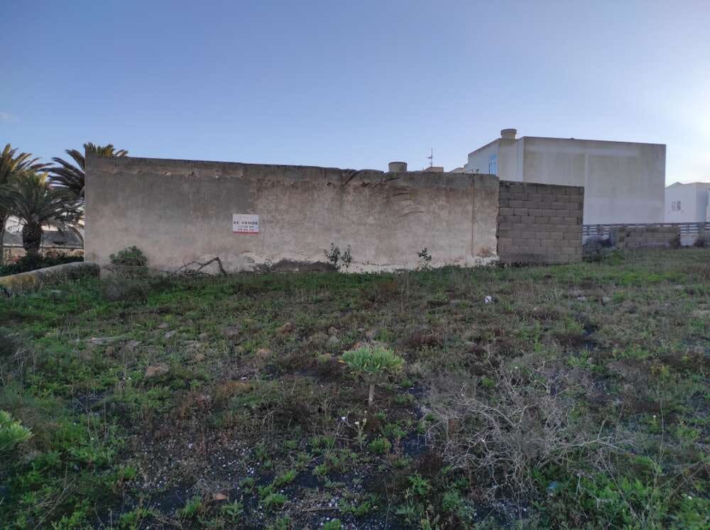 Building Plot for sale in San Bartolome - € 250,000 (Ref: 9206220)