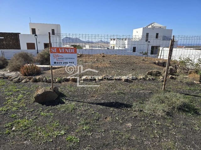 Building Plot for sale in Teguise - € 150,000 (Ref: 9655599)