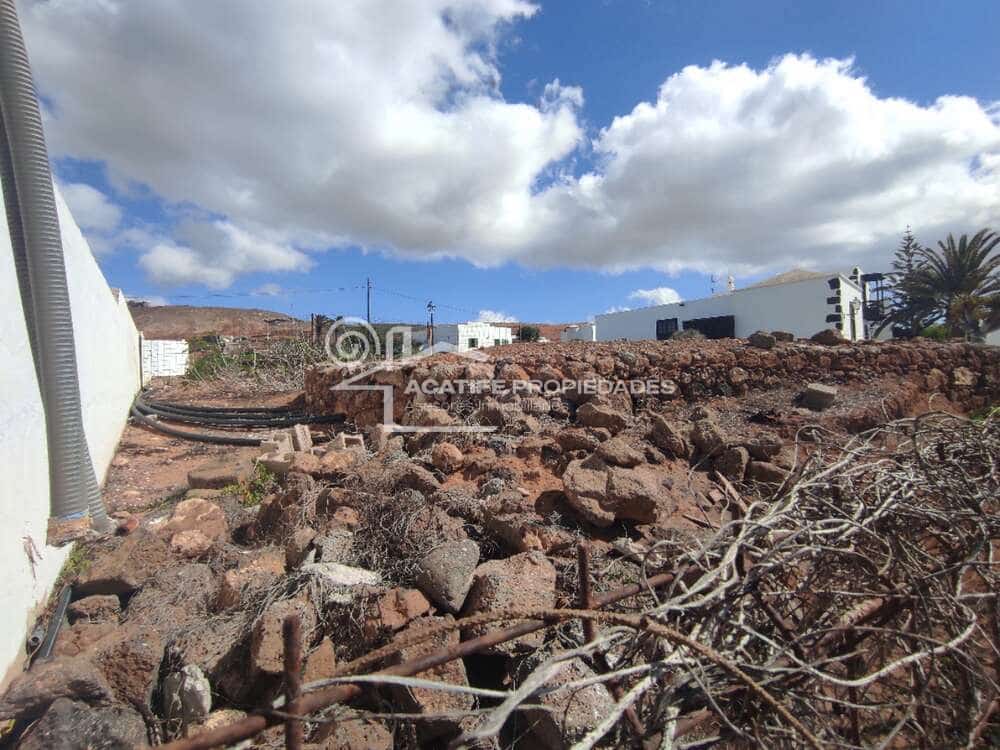 Tontti myytävänä paikassa Teguise - 150 000 € (Ref: 9655599)