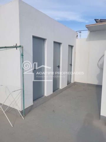 Local Comercial en Arrecife en venta - 1.350.000 € (Ref: 9655600)