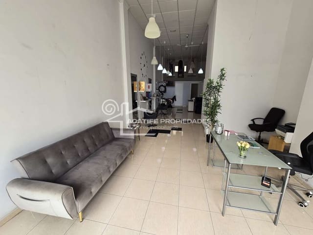 Kommersiell til salgs i Arrecife - € 145 000 (Ref: 9679396)