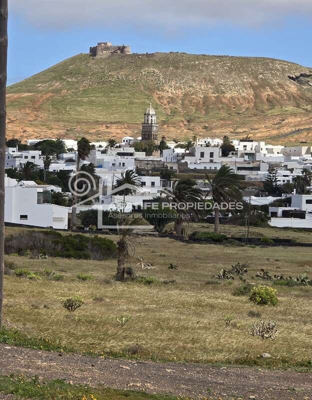 Building Plot for sale in Teguise - € 199,000 (Ref: 9700343)