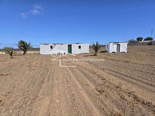 Solar/Parcela en Teguise en venta - 199.000 € (Ref: 9700343)