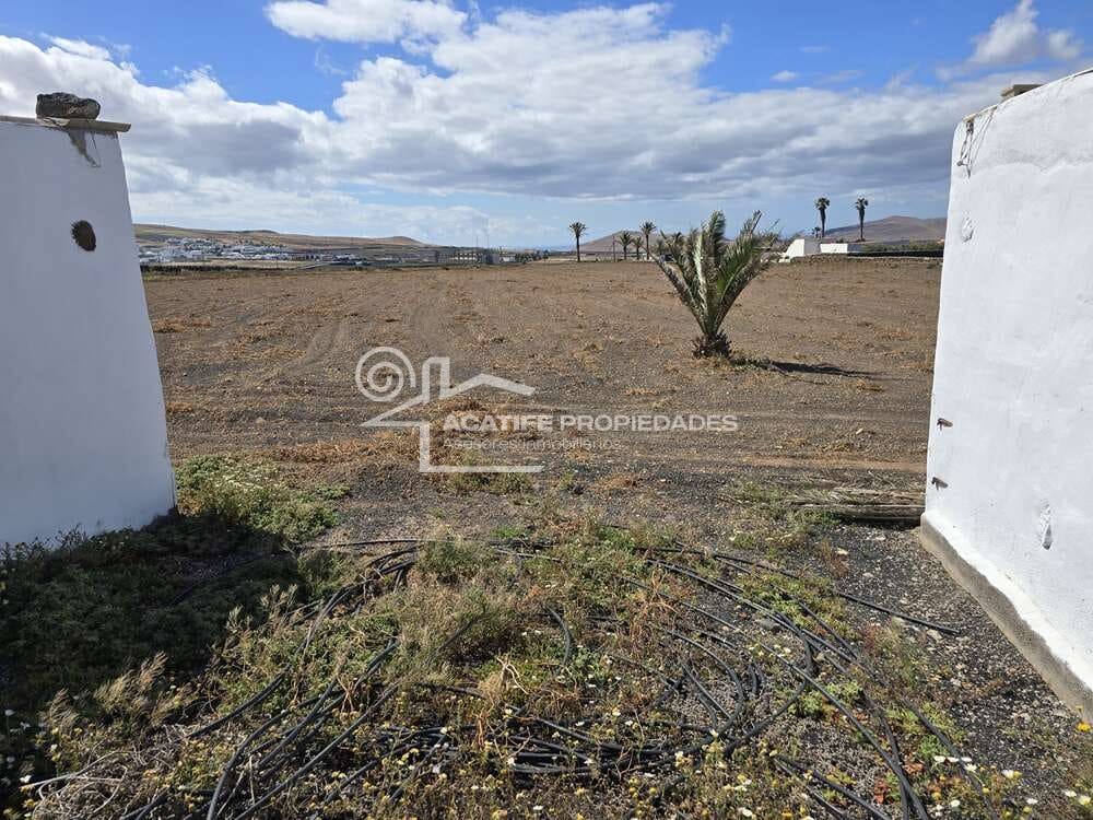 Building Plot for sale in Teguise - € 199,000 (Ref: 9700343)