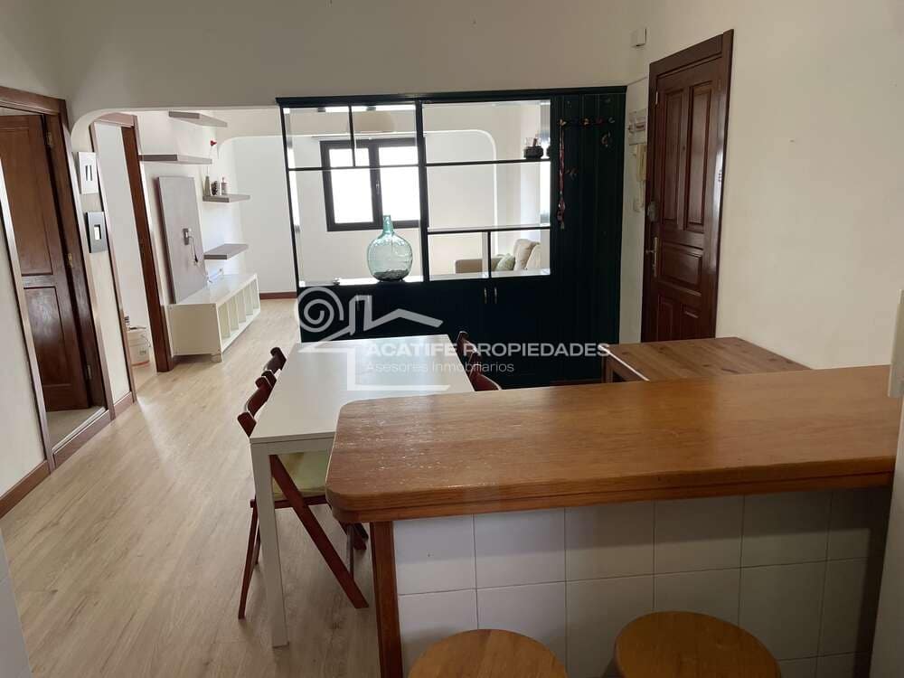 2 bedroom Flat for sale in Arrecife - € 210,000 (Ref: 9844789)
