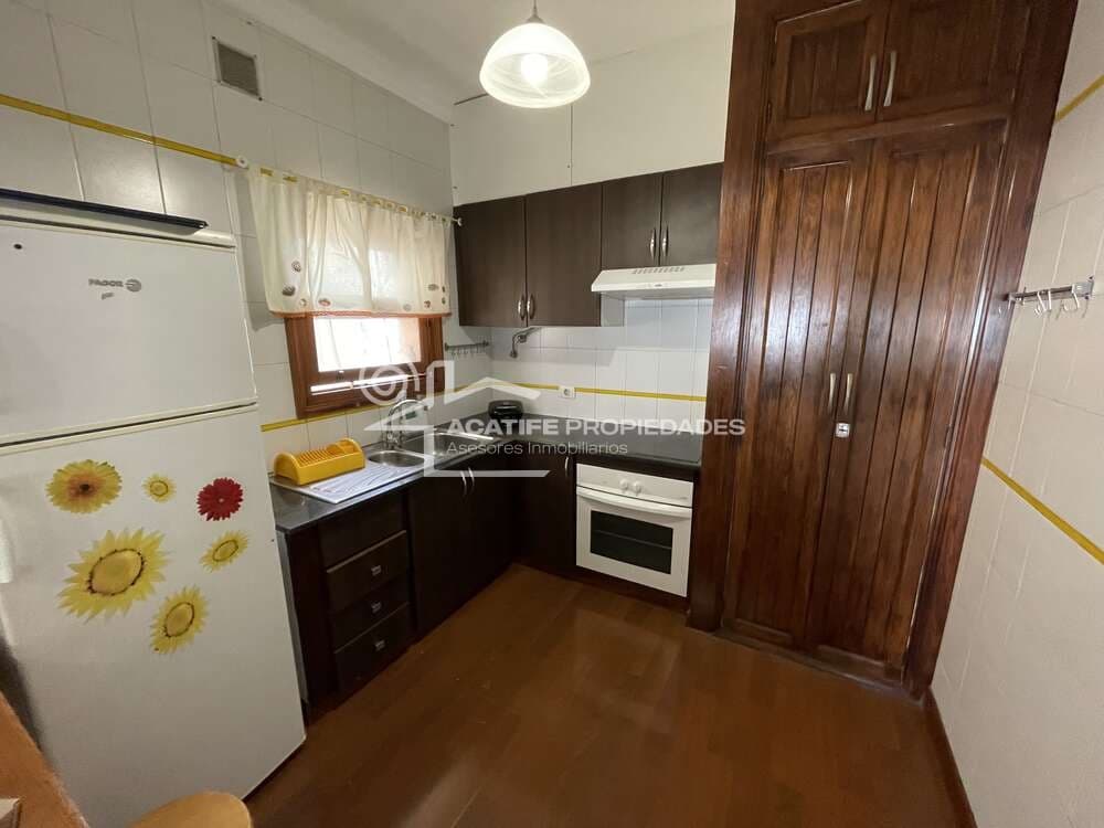 2 bedroom Flat for sale in Arrecife - € 210,000 (Ref: 9844789)
