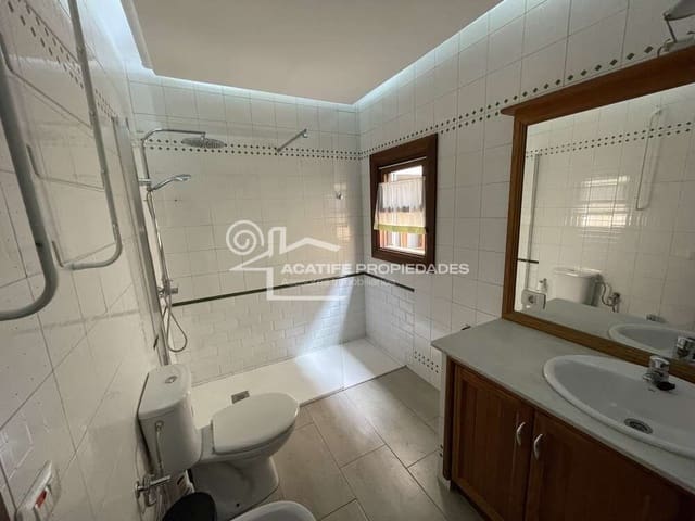 2 soverom Leilighet til salgs i Arrecife - € 210 000 (Ref: 9844789)