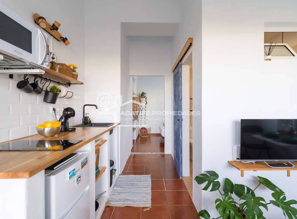 4 bedroom Townhouse for sale in Ye - € 379,000 (Ref: 9877753)