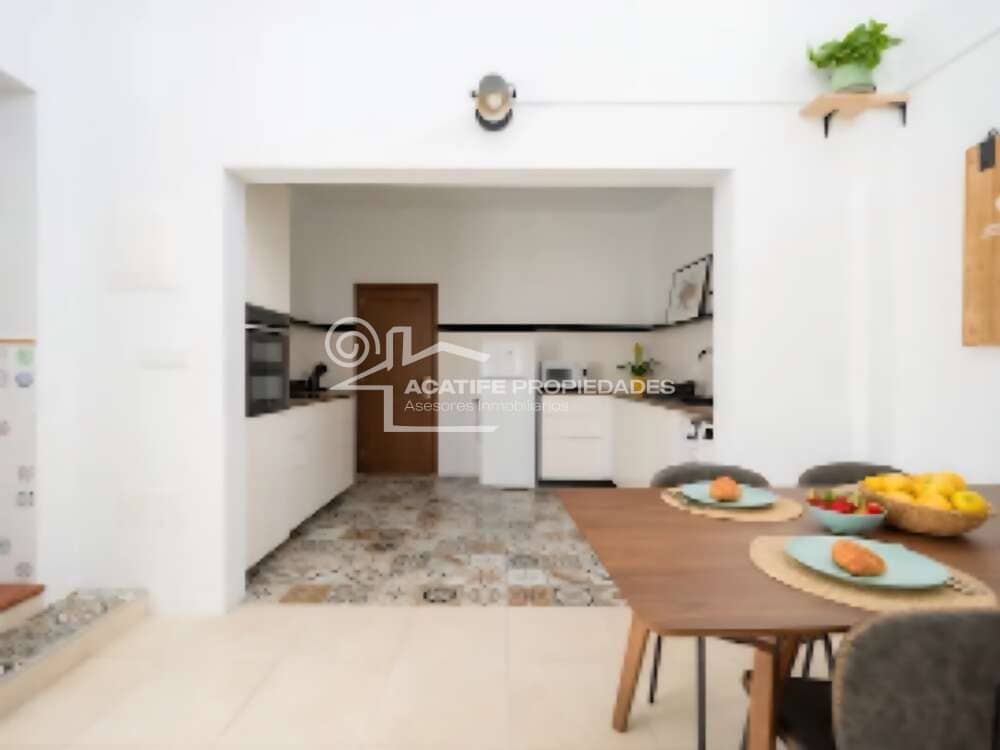 4 bedroom Townhouse for sale in Ye - € 379,000 (Ref: 9877753)