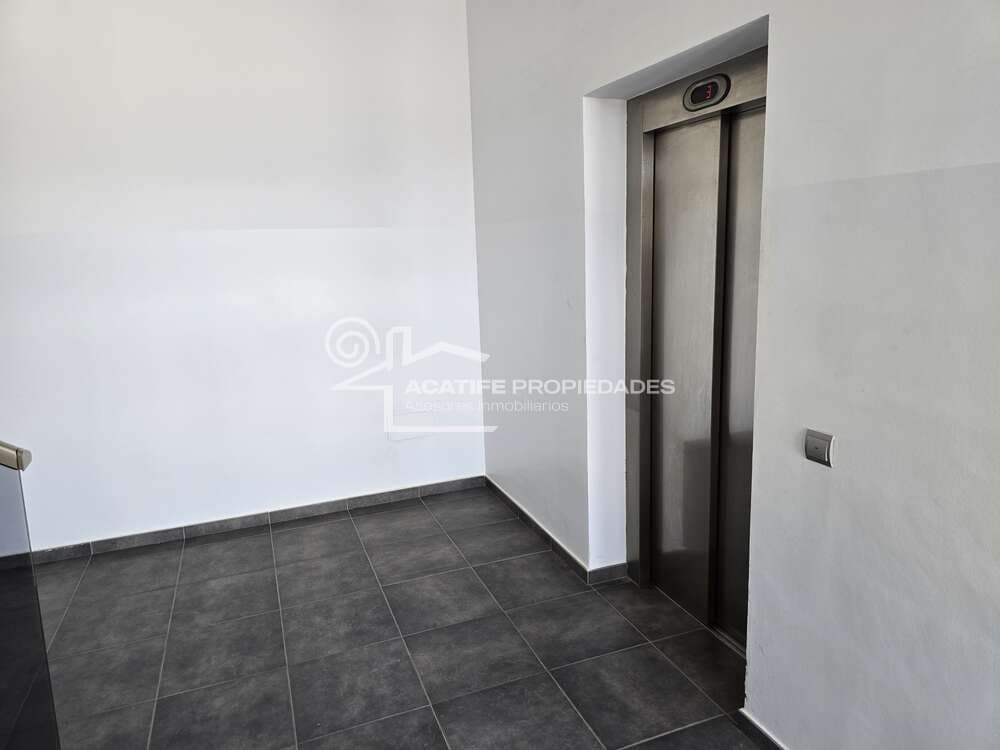 3 chambre Appartement à vendre à Arrecife - 229 000 € (Ref: 9909950)