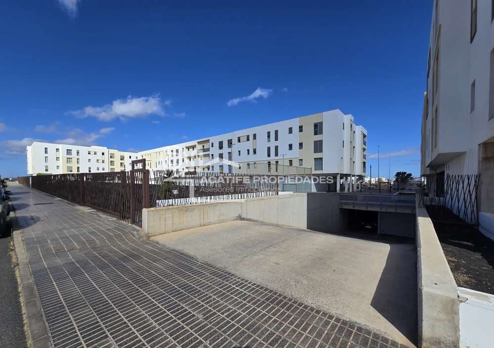3 chambre Appartement à vendre à Arrecife - 229 000 € (Ref: 9909950)