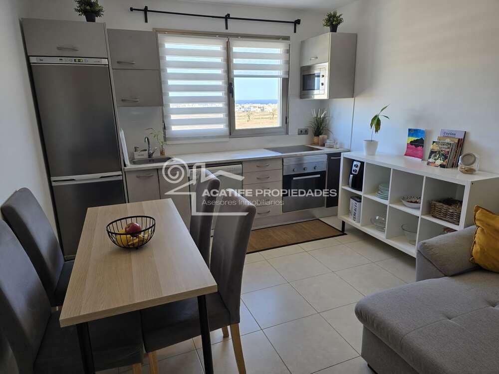 3 chambre Appartement à vendre à Arrecife - 229 000 € (Ref: 9909950)