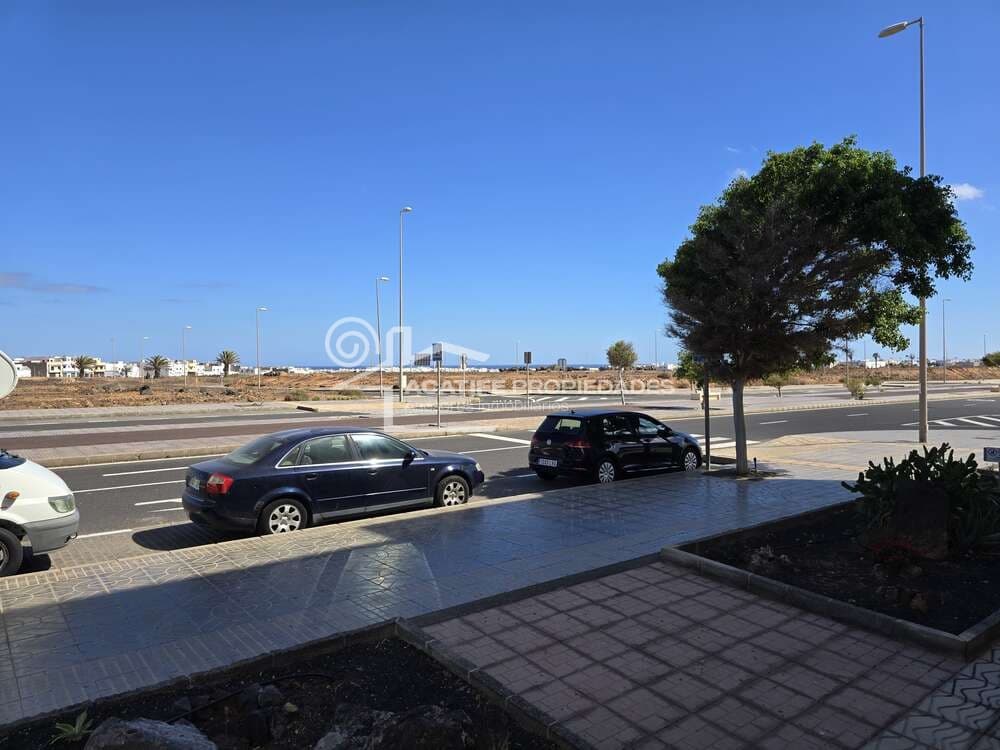 3 chambre Appartement à vendre à Arrecife - 229 000 € (Ref: 9909950)