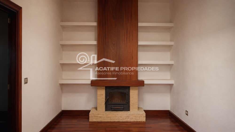 4 bedroom Villa for sale in Tahiche with pool garage - € 695,000 (Ref: 9935445)