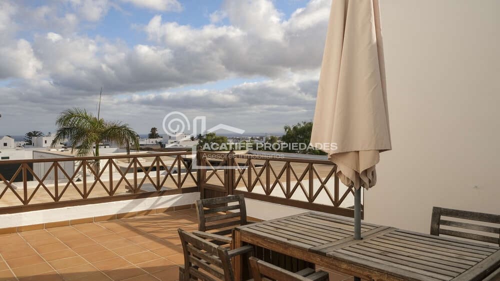 4 bedroom Villa for sale in Tahiche with pool garage - € 695,000 (Ref: 9935445)
