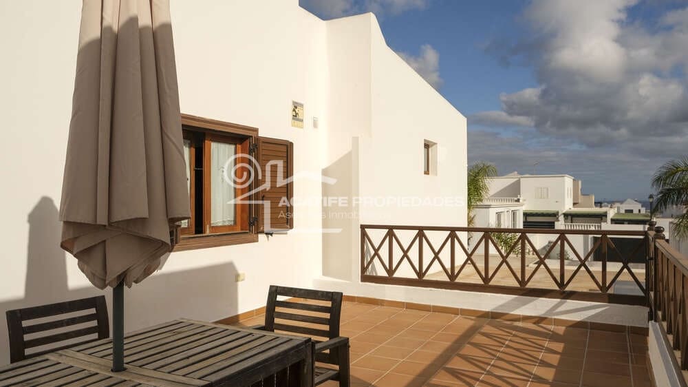 4 bedroom Villa for sale in Tahiche with pool garage - € 695,000 (Ref: 9935445)