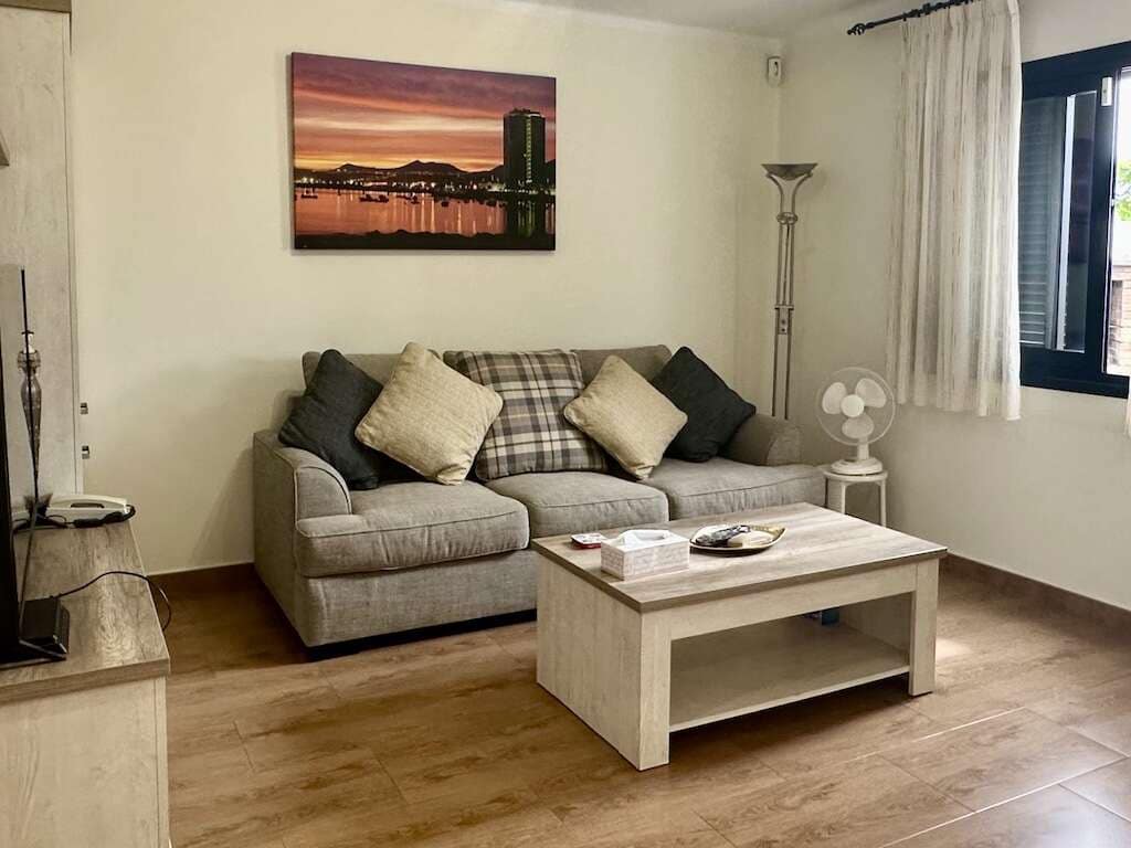 4 soverom Kjedet enebolig til salgs i Playa Honda - € 425 000 (Ref: 9204205)