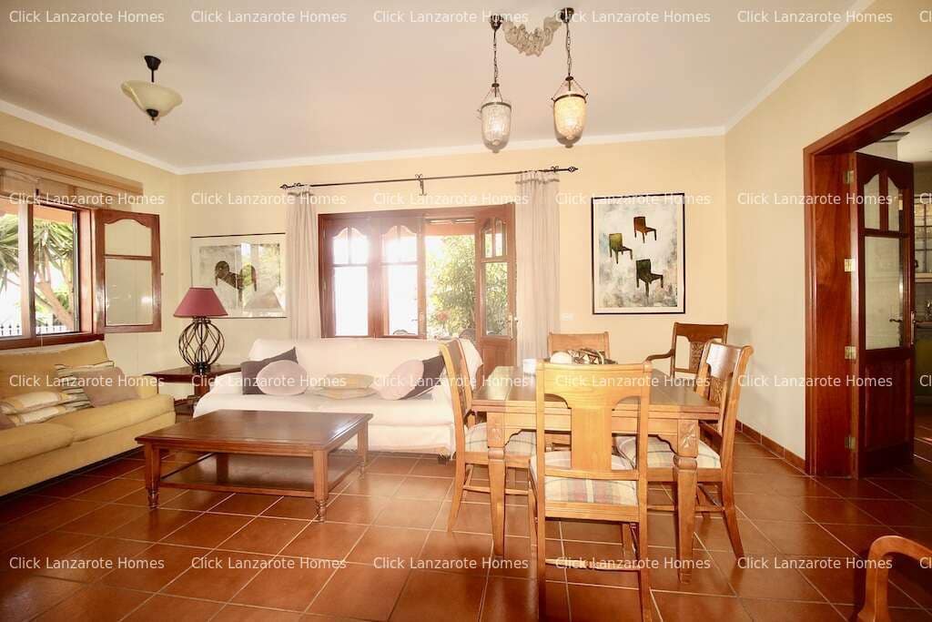 4 soveværelse Finca/Landehus til salg i Tahiche med garage - € 499.000 (Ref: 9265152)