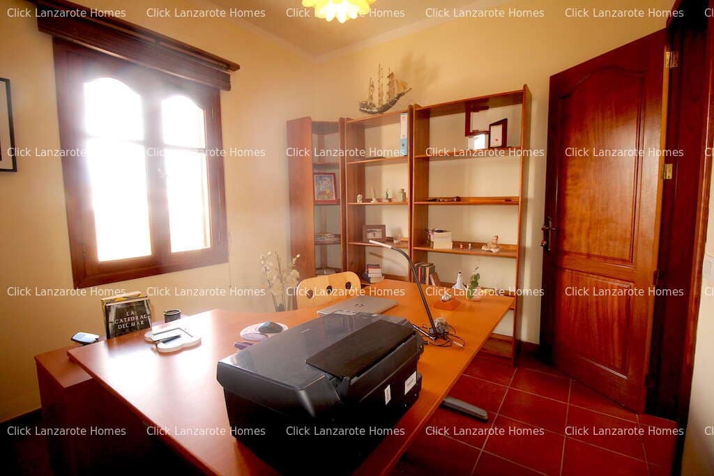 4 soveværelse Finca/Landehus til salg i Tahiche med garage - € 499.000 (Ref: 9265152)