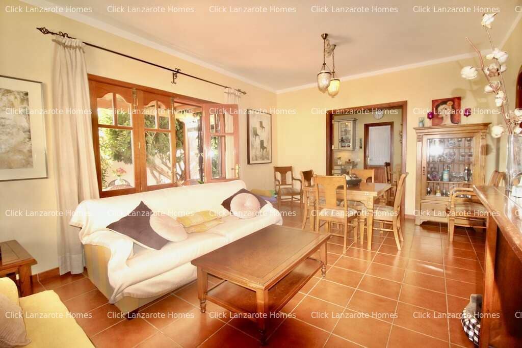 4 soveværelse Finca/Landehus til salg i Tahiche med garage - € 499.000 (Ref: 9265152)