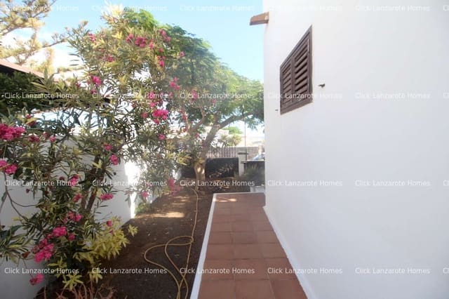 4 bedroom Finca/Country House for sale in Tahiche, Teguise with garage - € 499,000 (Ref: 9265152)