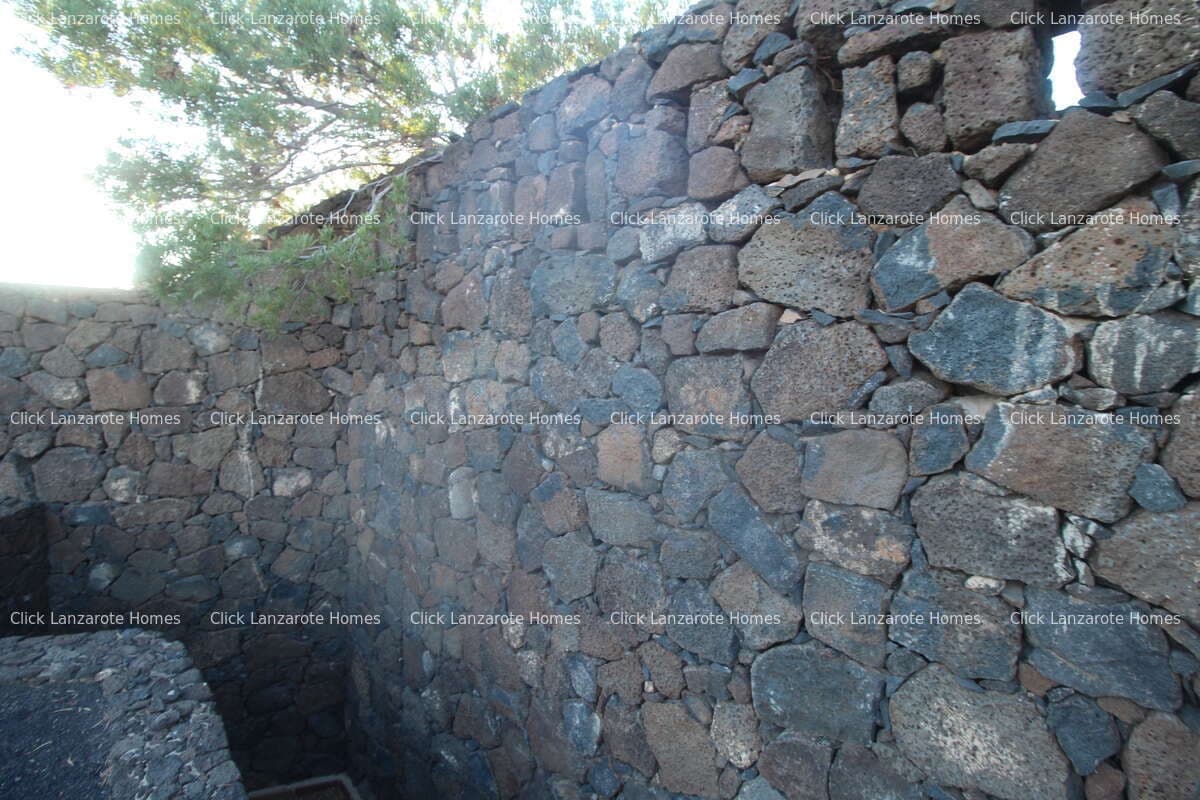 5 soveværelse Finca/Landehus til salg i Las Brenas med swimmingpool garage - € 950.000 (Ref: 9280721)