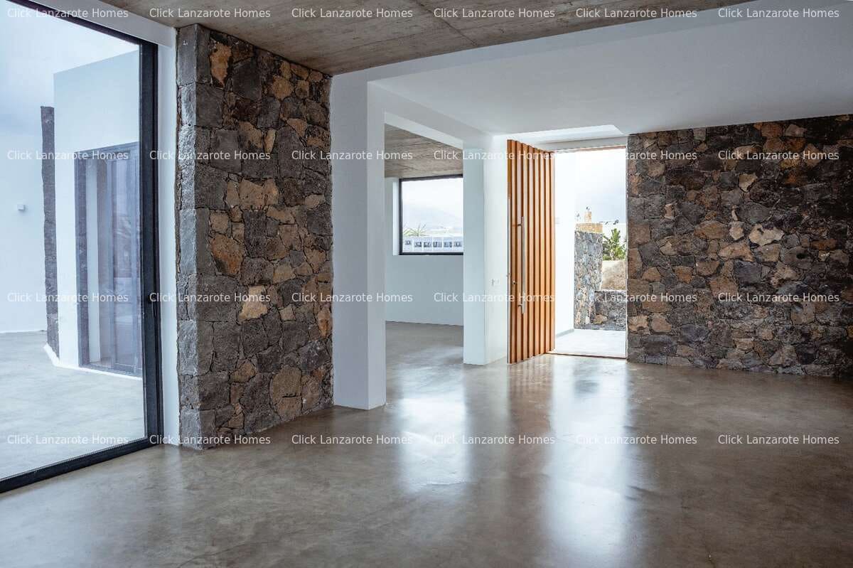 3 bedroom Finca/Country House for sale in Mozaga with pool - € 600,000 (Ref: 9341831)