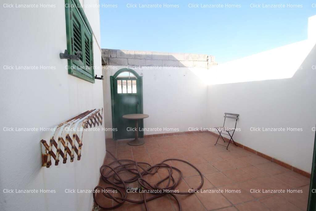 3 bedroom Finca/Country House for sale in Guime with garage - € 580,000 (Ref: 9542948)