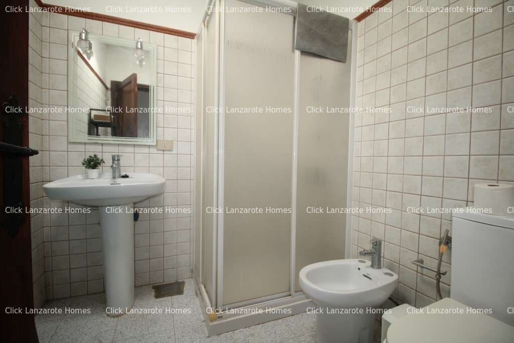 3 bedroom Finca/Country House for sale in Guime with garage - € 580,000 (Ref: 9542948)