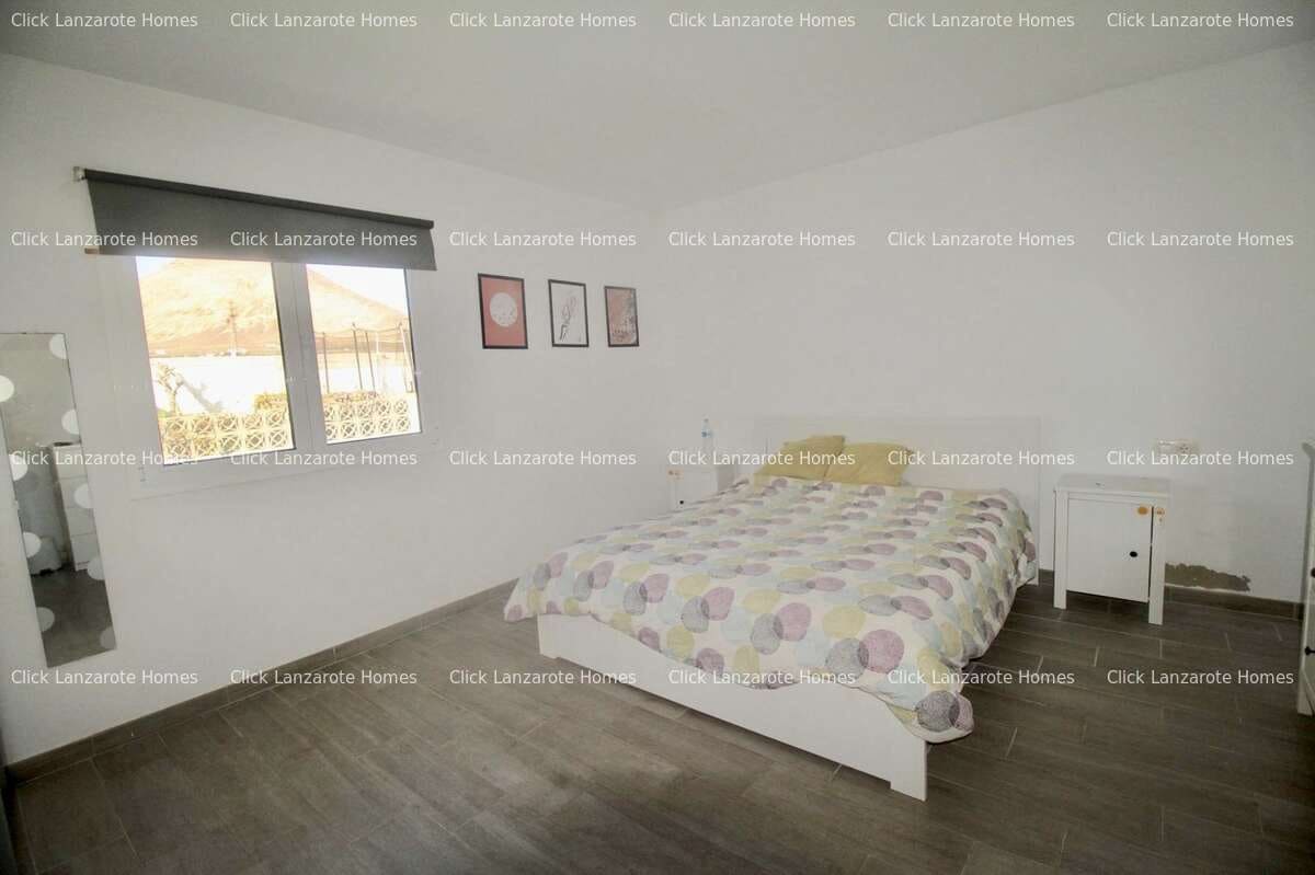 3 bedroom Finca/Country House for sale in Guime with garage - € 580,000 (Ref: 9542948)