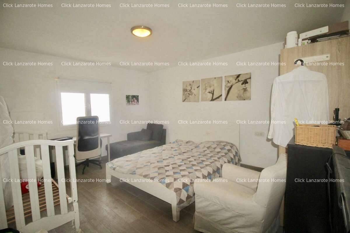 3 bedroom Finca/Country House for sale in Guime with garage - € 580,000 (Ref: 9542948)