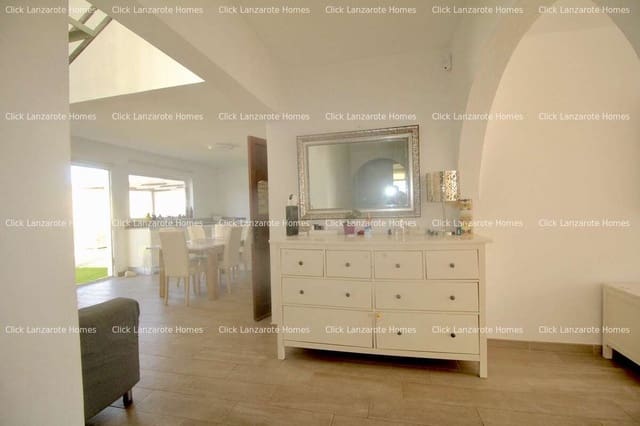 3 bedroom Finca/Country House for sale in Guime, San Bartolomé with garage - € 580,000 (Ref: 9542948)