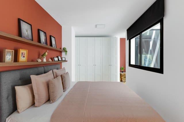 3 soveværelse Byhus til salg i Carolinas Bajas, Alicante by med garage - € 690.000 (Ref: 10055329)