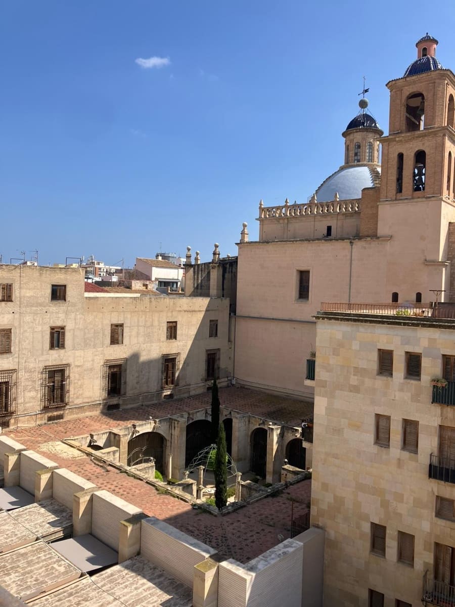 1 bedroom Penthouse for rent in Alicante / Alacant city - € 1,100 (Ref: 5938680)