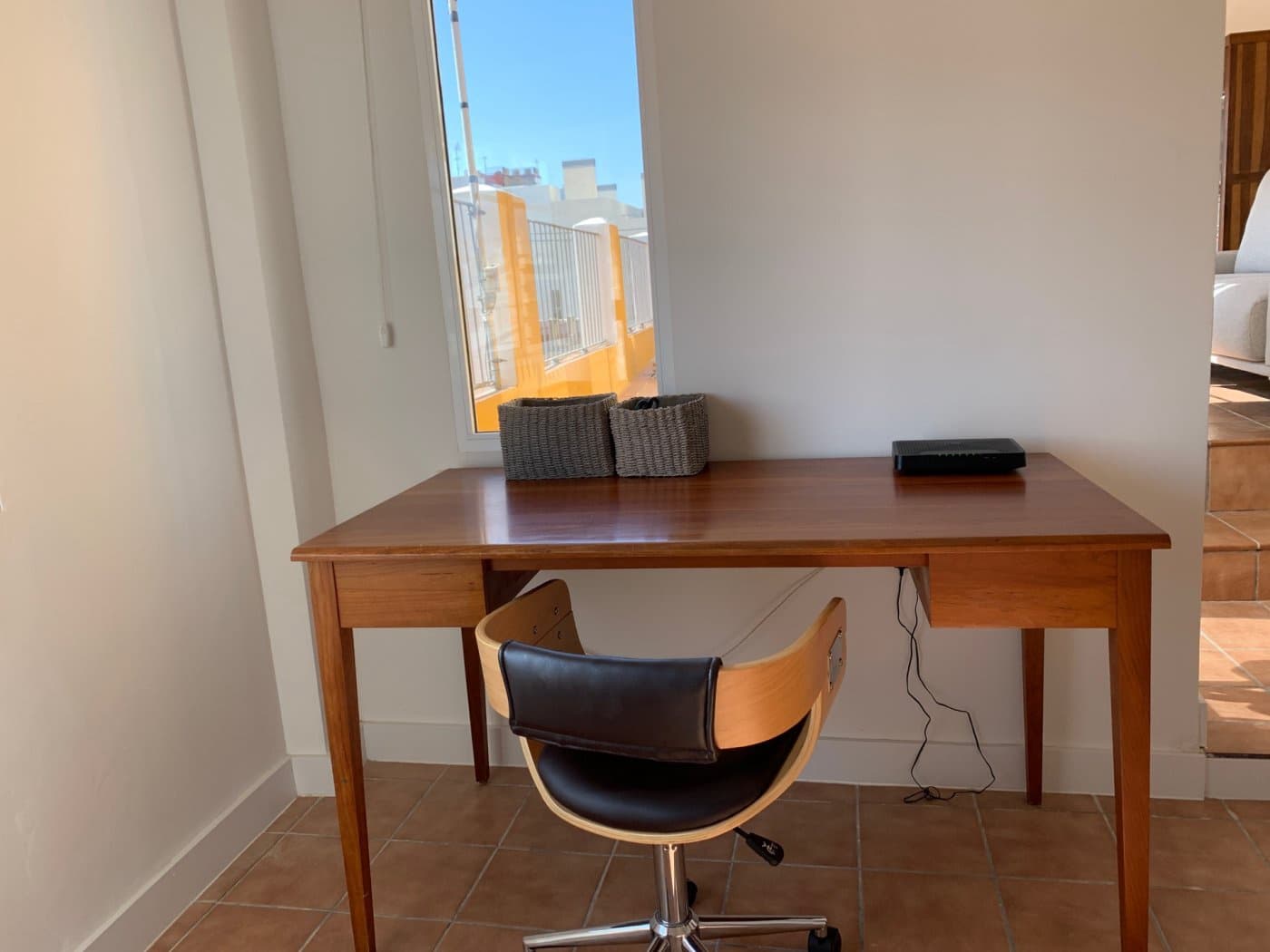 1 bedroom Penthouse for rent in Alicante / Alacant city - € 1,100 (Ref: 5938680)