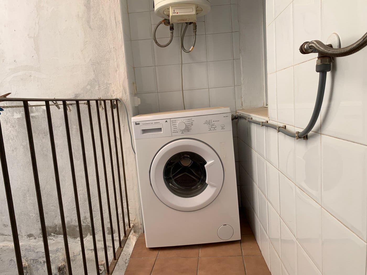 1 bedroom Penthouse for rent in Alicante / Alacant city - € 1,100 (Ref: 5938680)