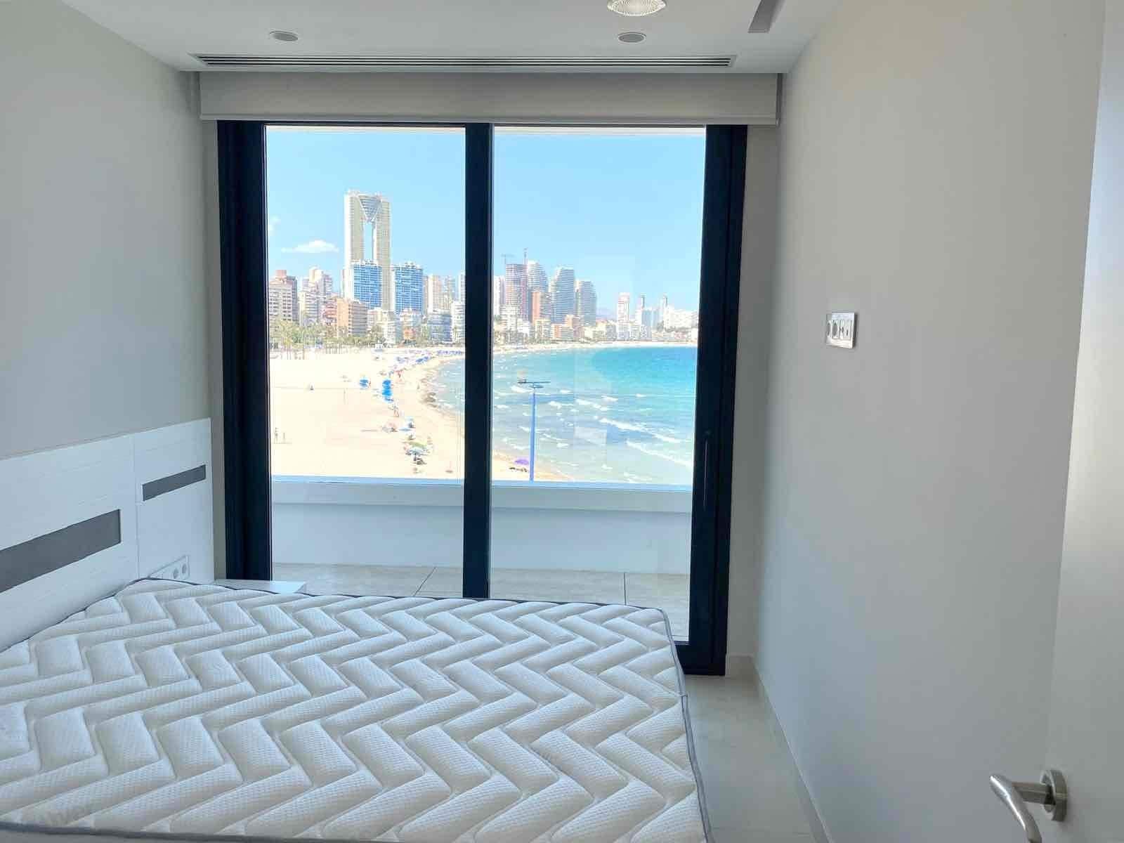 4 soverom Penthouse til salgs i Benidorm med svømmebasseng garasje - € 1 650 000 (Ref: 6169515)