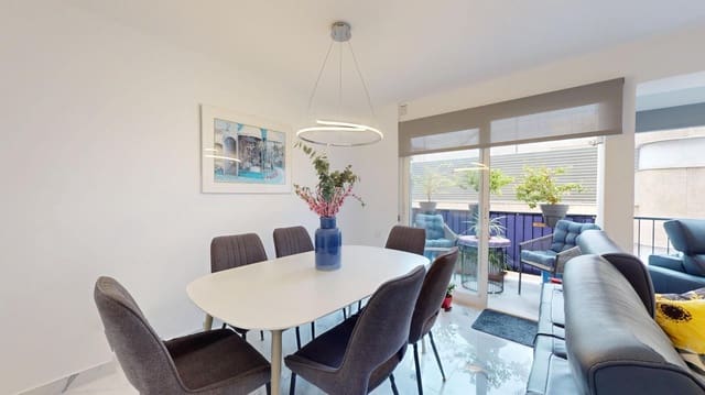 2 soveværelse Lejlighed til salg i Alicante by - € 450.000 (Ref: 6169530)